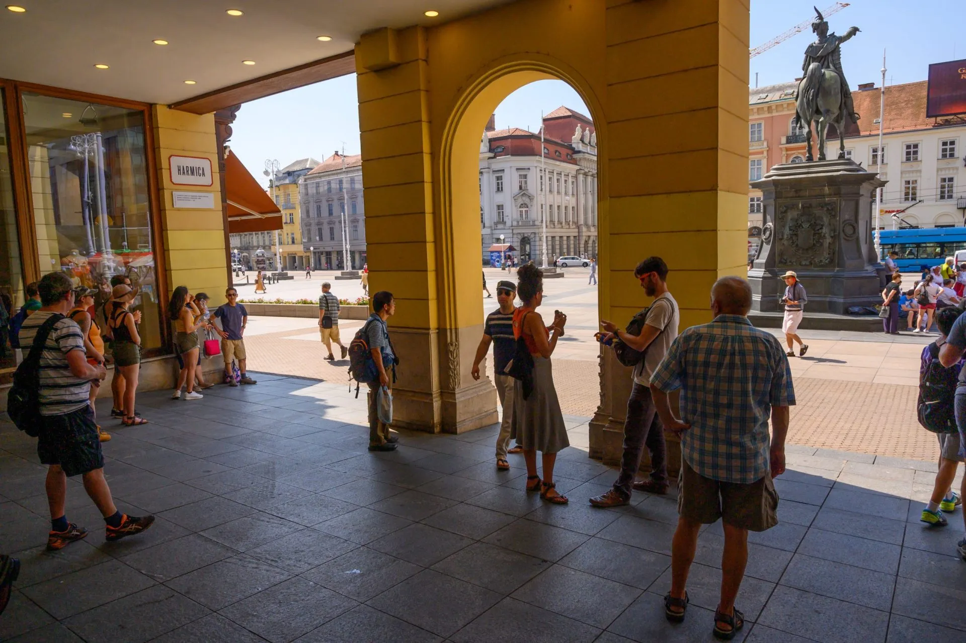 無料ウォーキングツアーの集合場所