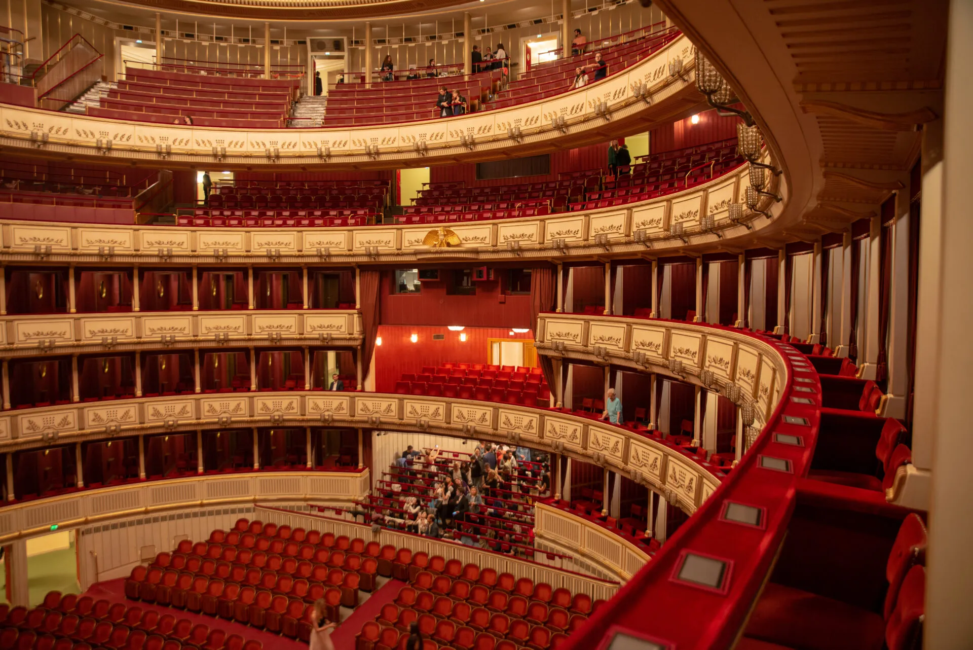 ウィーン国立歌劇場の外観