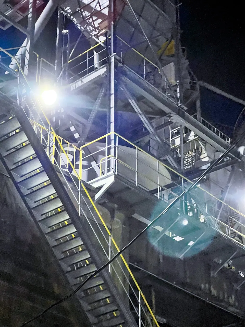 煙突からの蒸気