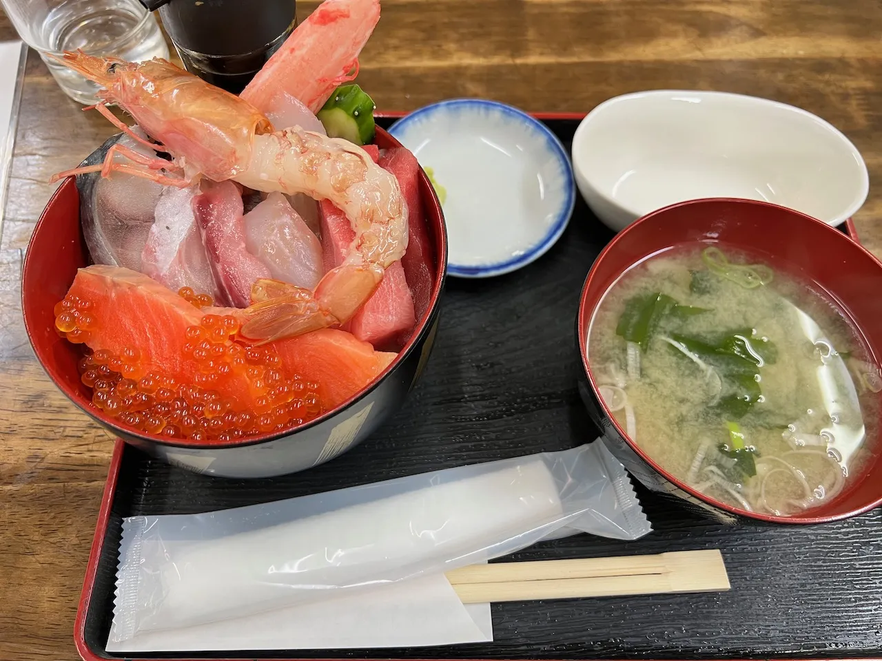 期待外れの海鮮丼