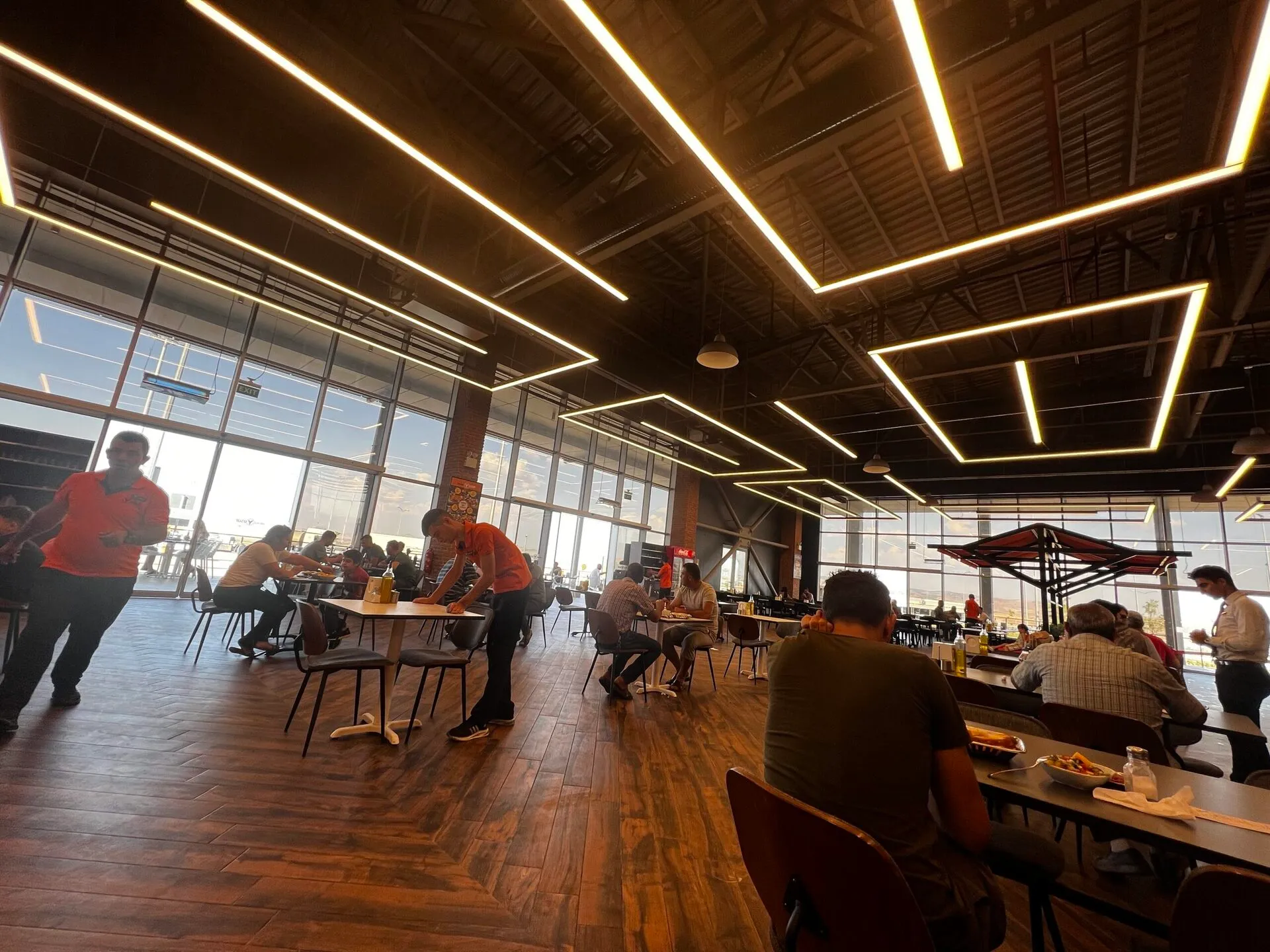 サービスエリアの外観