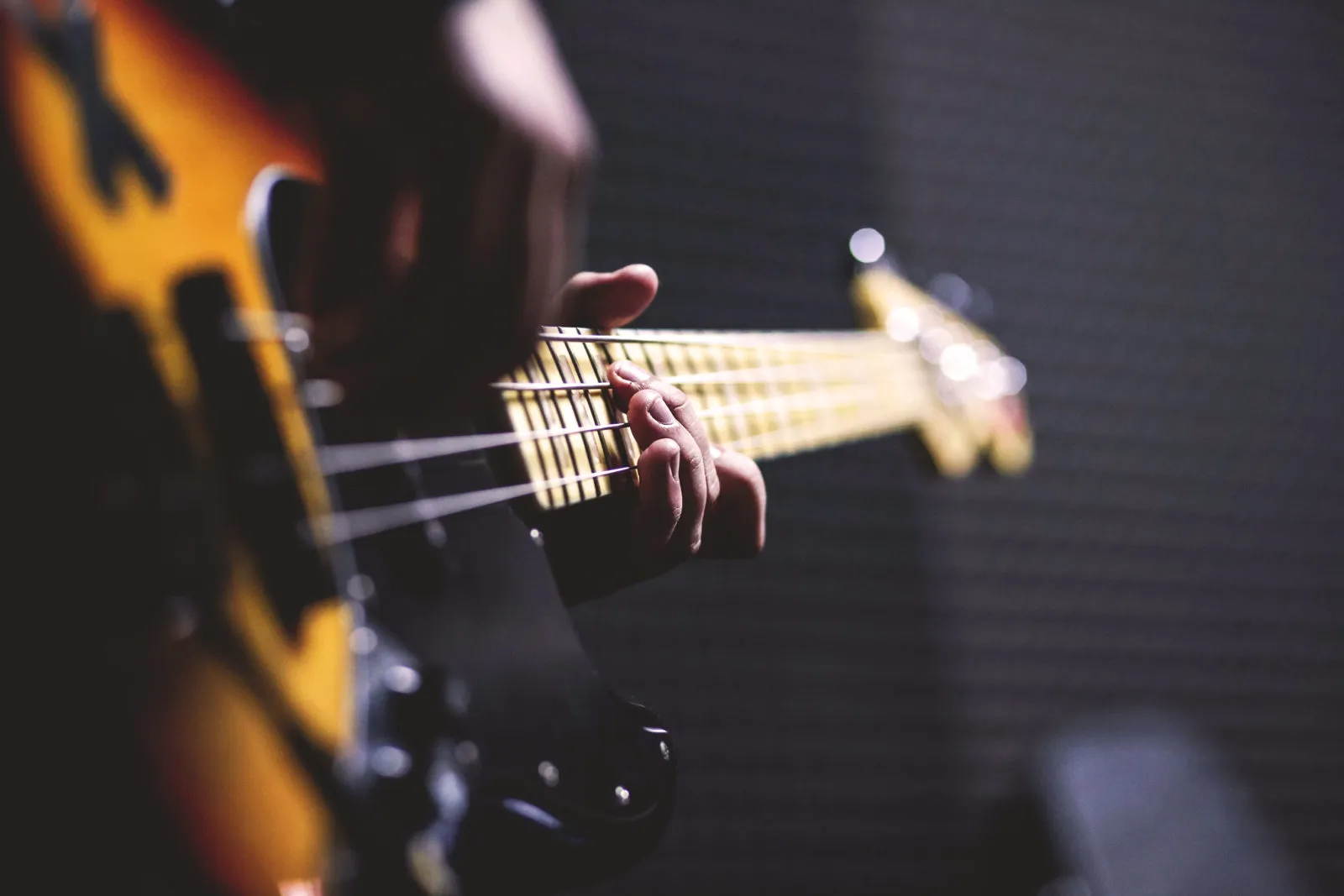 It's going down の bass tab