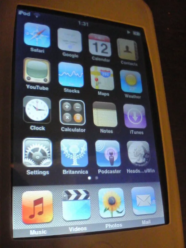 iPod Touch 32GB買った。